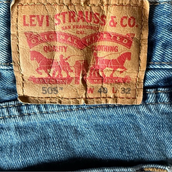 LEVI'S Men's Classic 505 Straight Leg Jeans - Size 40x30 - Picture 11 of 13